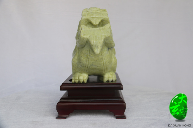 赑屃 大：16800￥ ?。?800￥